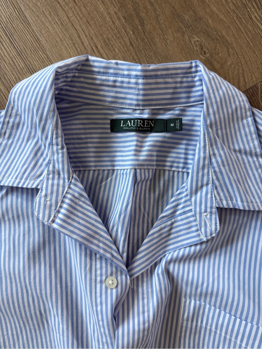 Lauren Ralph Lauren Blue and White Striped Button-Down Sleep Shirt size M - Picture 6 of 9